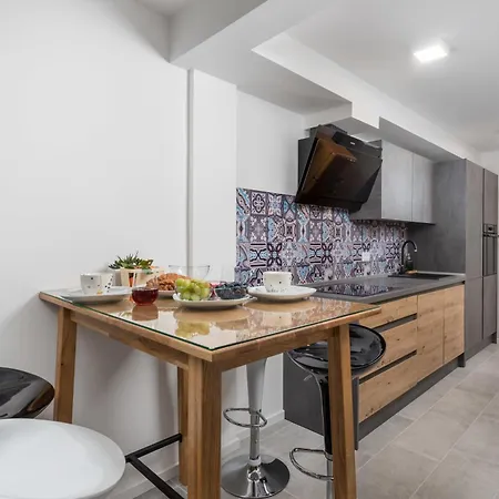 Charming Bako Apartament