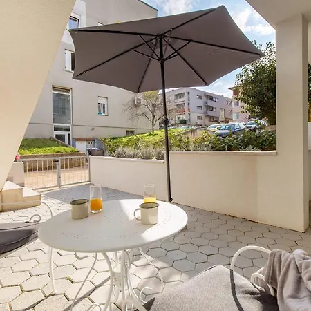 Charming Bako Apartament *