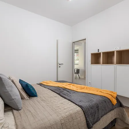 아파트 Charming Bako *