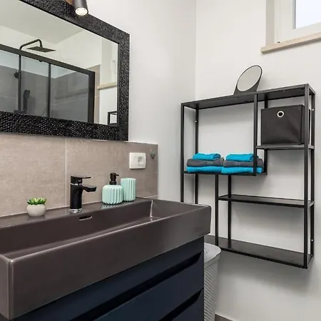 Apartament Charming Bako