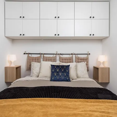 Apartament Charming Bako