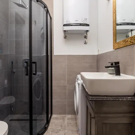 Charming Bako Apartament
